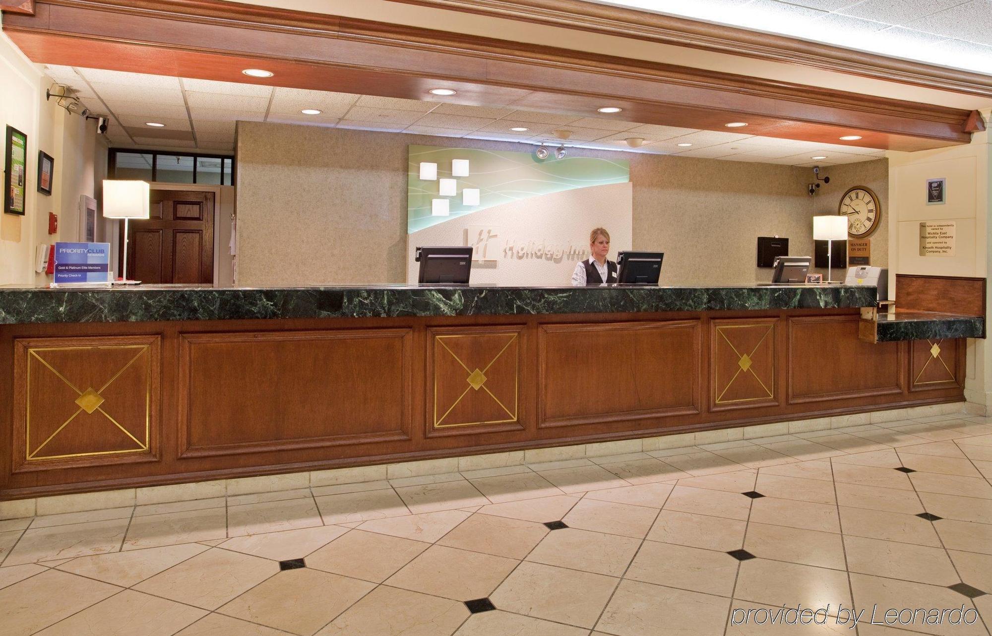 Holiday Inn Wichita East I-35, An Ihg Hotel Interior photo